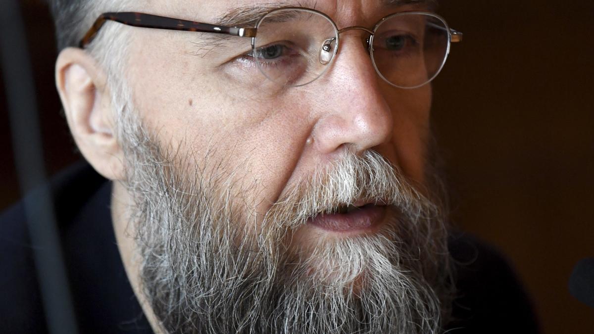 Dugin sugiere inmolar a Putin – Juan de Dios Andrade