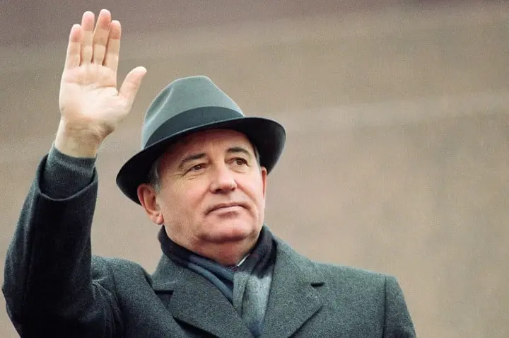 De las promesas hechas a Gorbachov a la guerra en Ucrania – Károly Lóránt