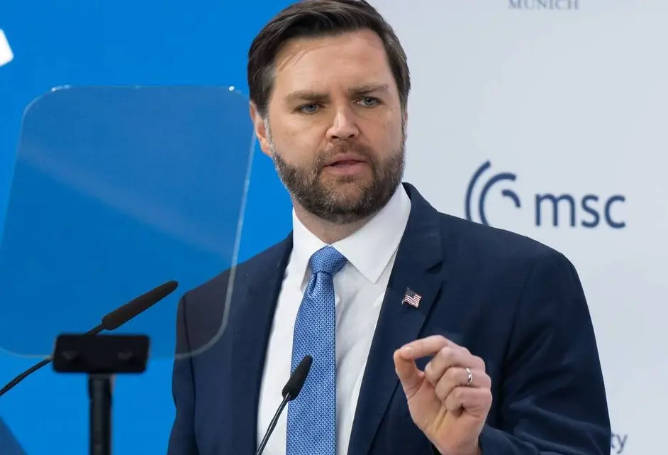 J. D. Vance y el otro fin de la Historia – Juan de Dios Andrade
