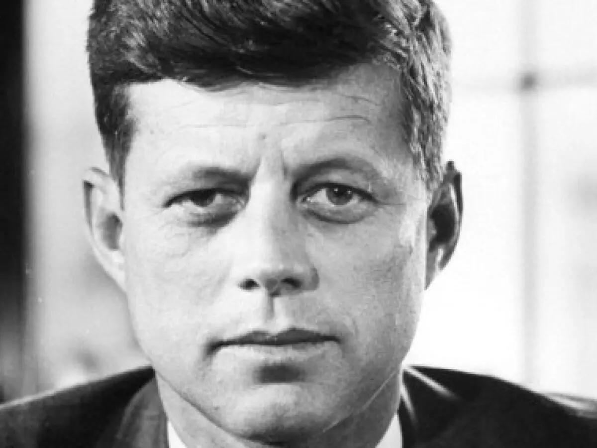 JFK, teoría y práctica de una conspiración – Juan de Dios Andrade